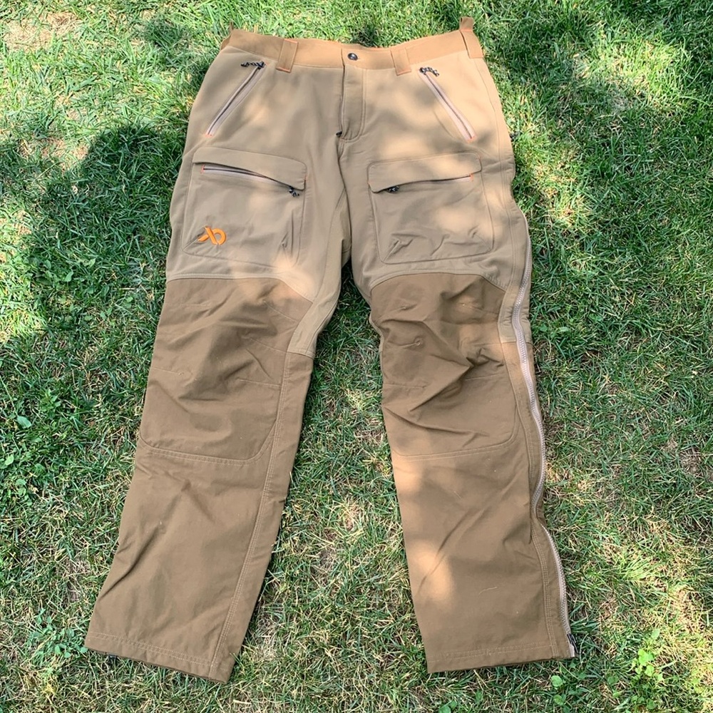 First Lite Catalyst Foundry 34x32 New Condition
